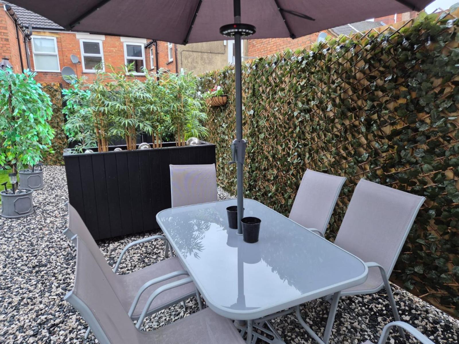 Rugby Coach House, Central Location, 5 Star Rating Exterior photo
